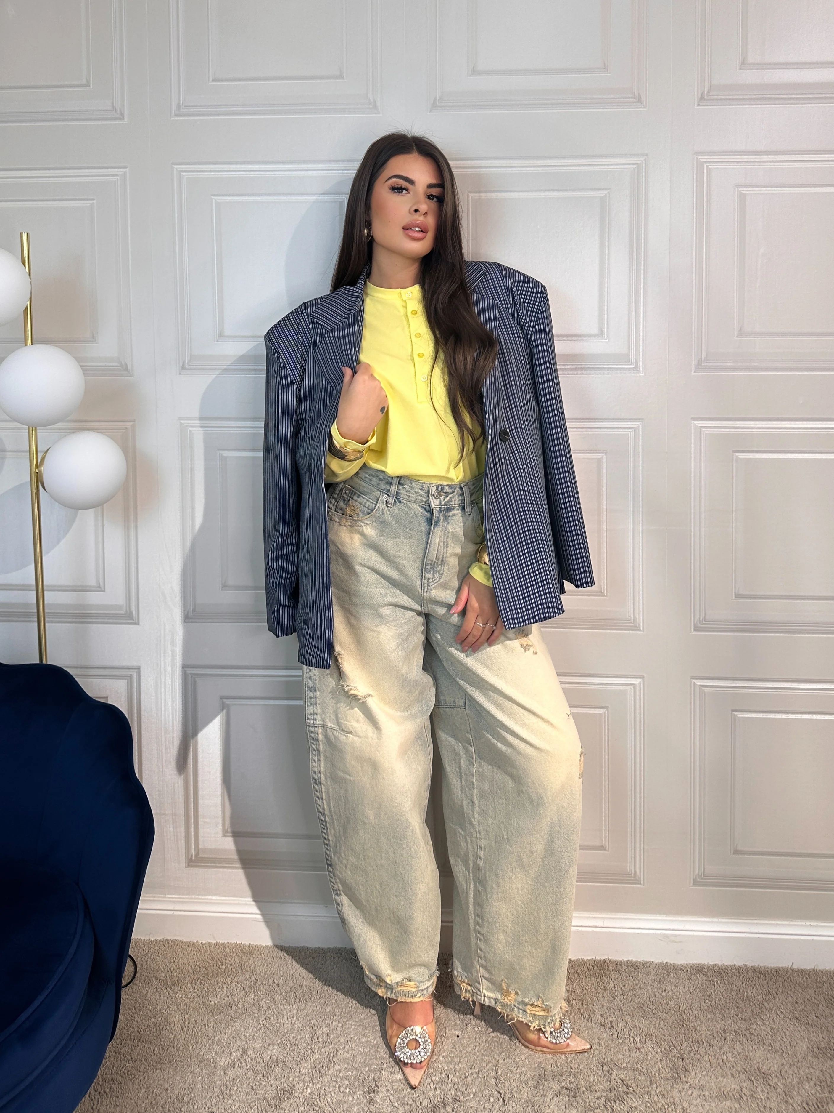 Shirt con spallina maxi Gialla - Image 4