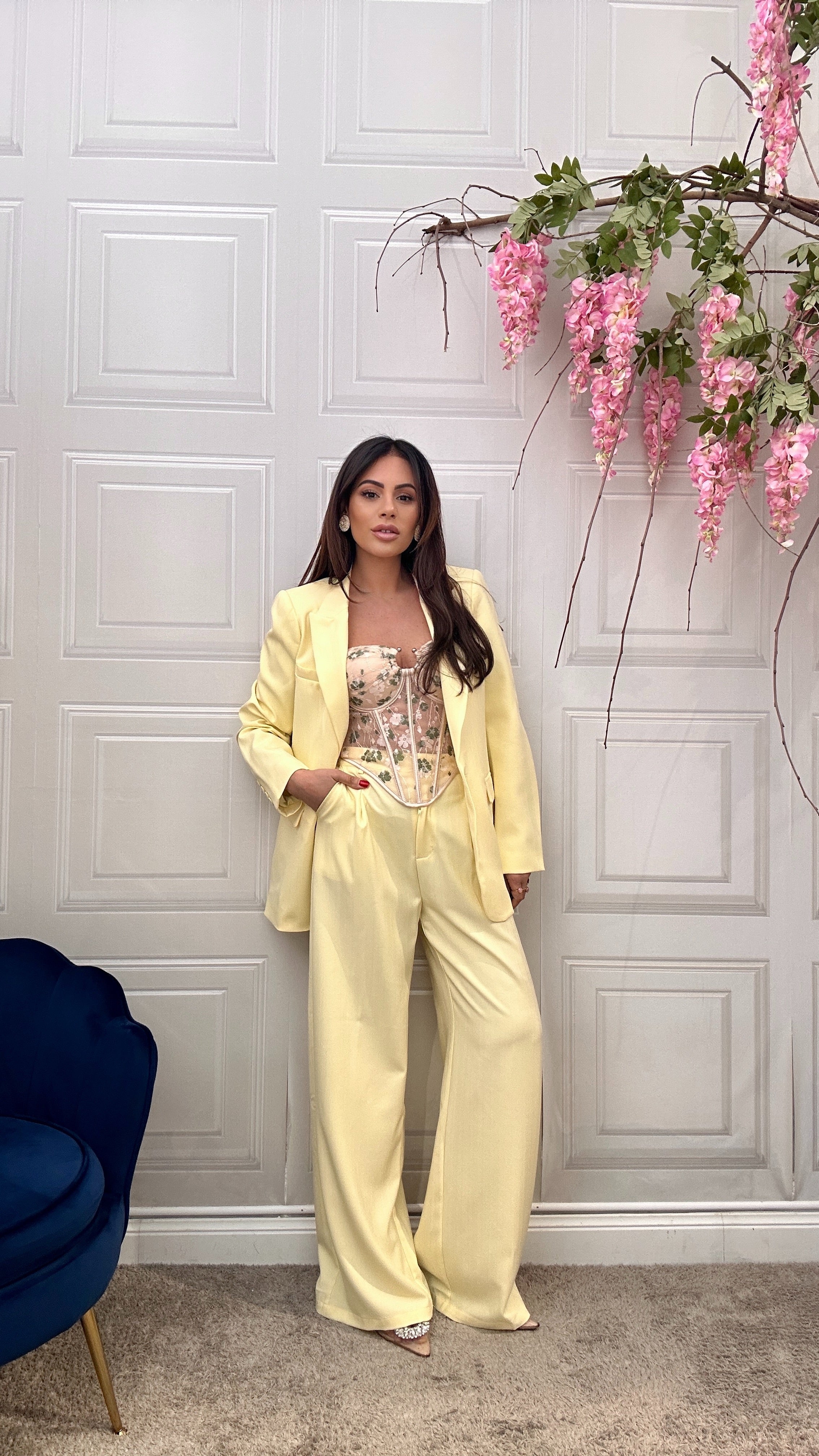 Tailleur Carmen Giallo - Image 2